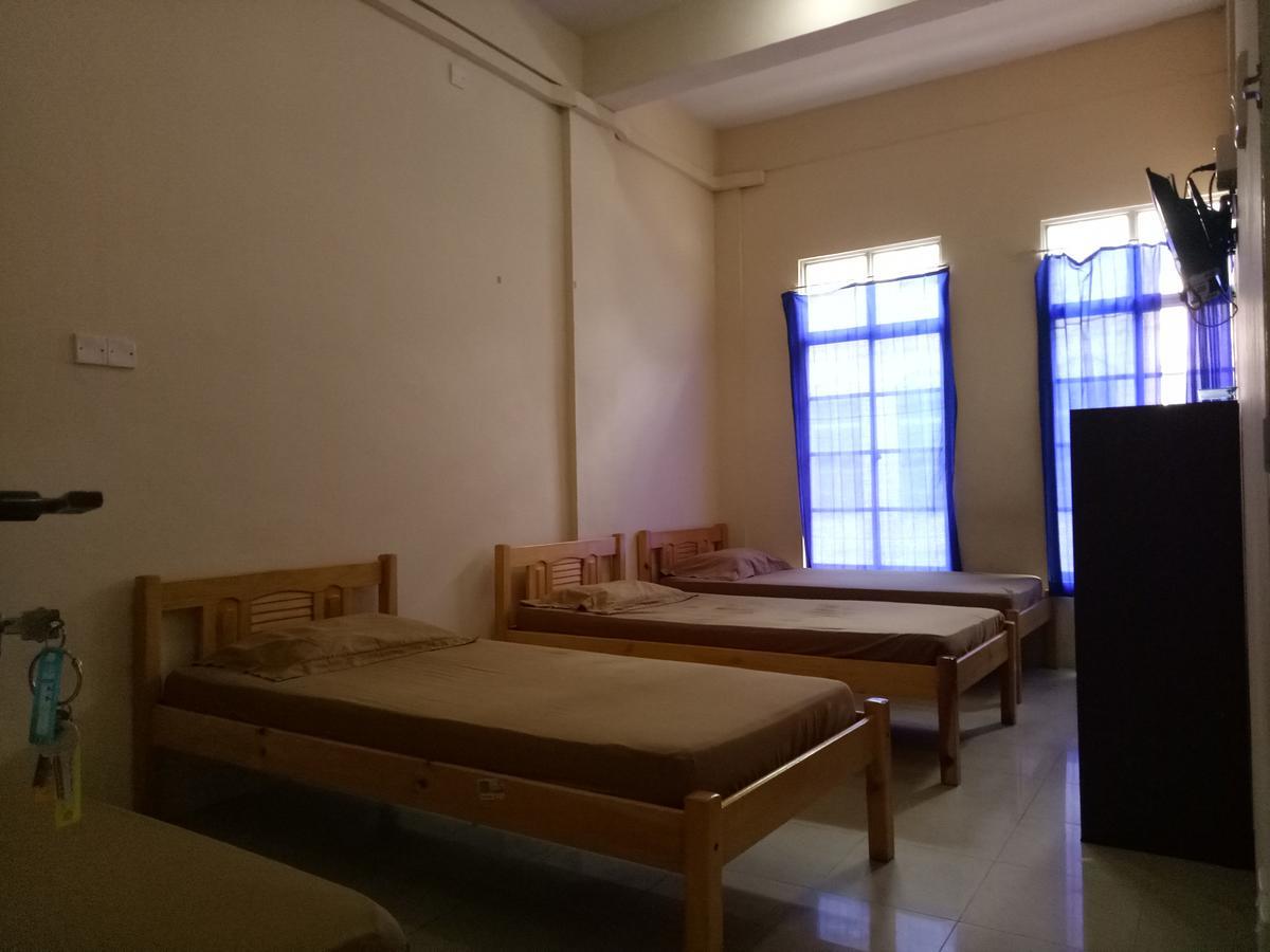 D'Kost Batam Ostello Nagoya Esterno foto